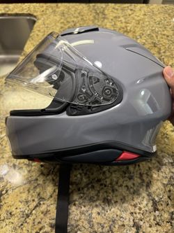 Shoei RF 1400