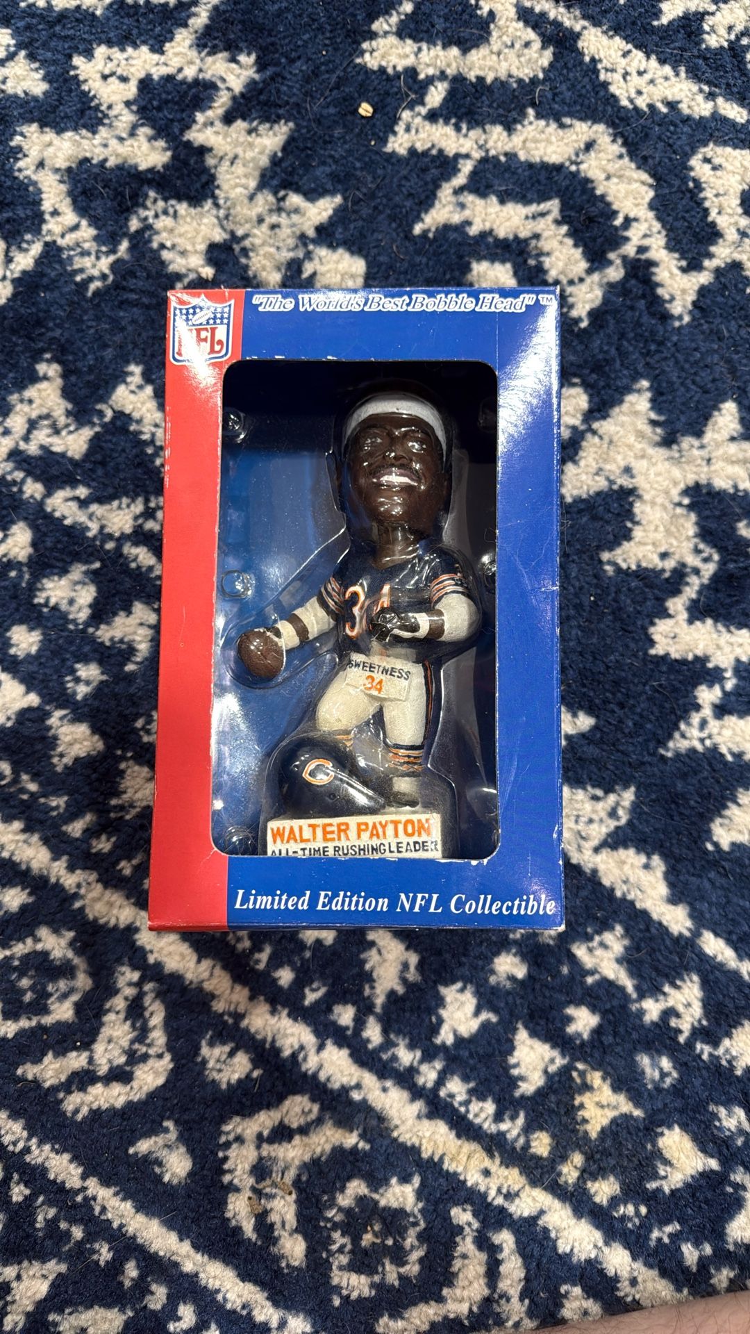Bears collectible figurine bobble head walter payton