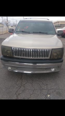 2002 Chevy Suburban Custom Truck