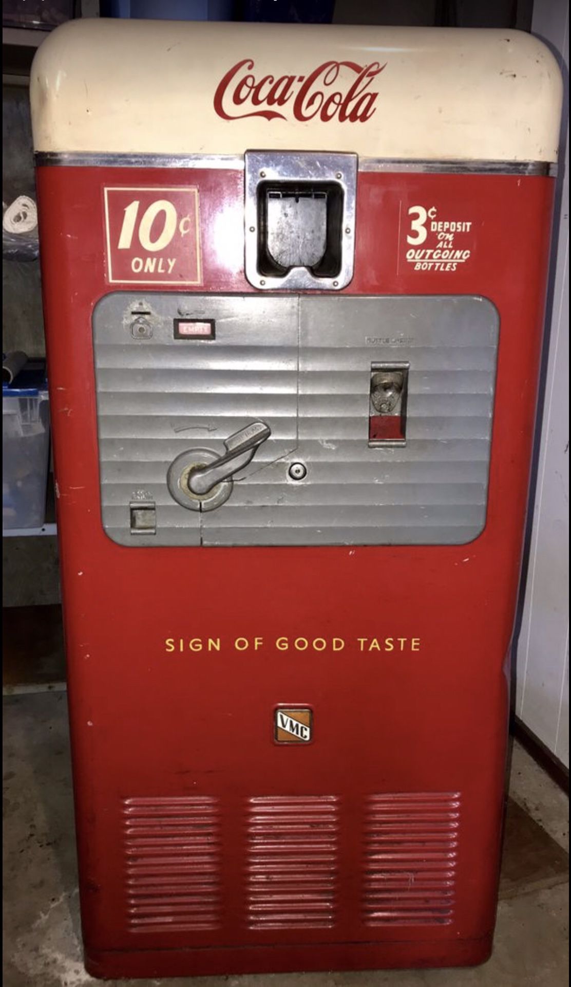 Vintage VMC Coca Cola Coke Machine Model 27A - in All Original Working Condition!