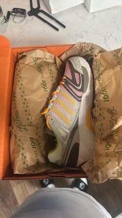 LARRY JUNE ADIDAS  CONTROL 5 NM SIZE 10 1/2