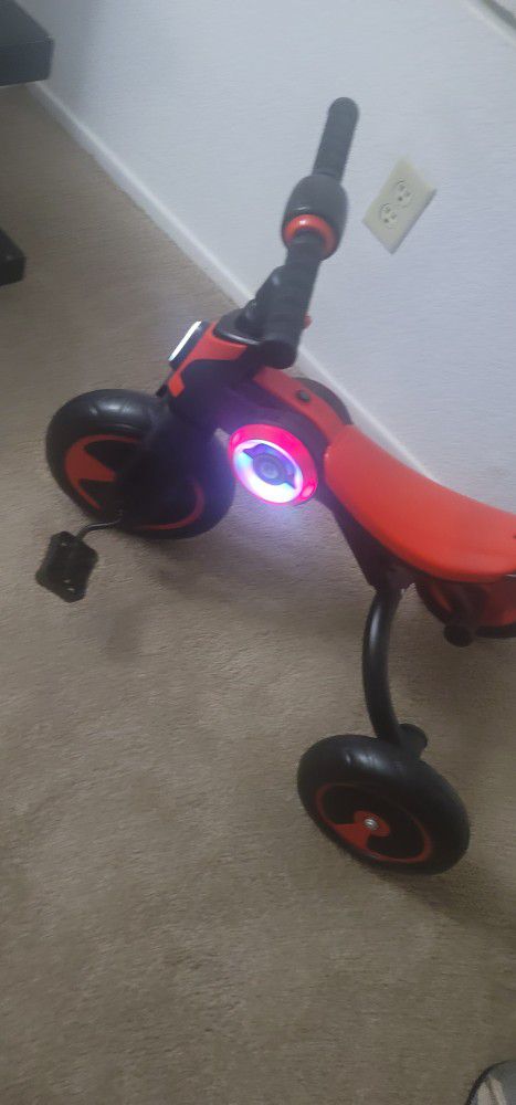 Kids Light Up Musical Bicycle 