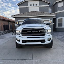 ram 2500 laramie 4x4