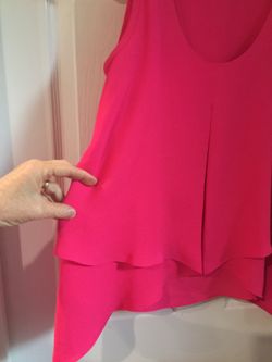 Beautiful woman’s fuchsia top petite medium