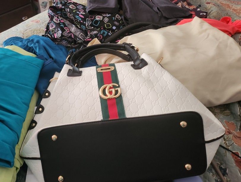 Large White Gucci Bag