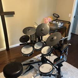 Roland TD-9 Electronic Drum Kit