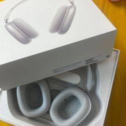 AirPod Max Pros