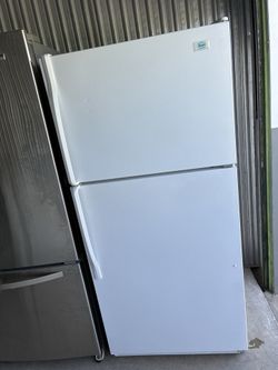 Whirlpool refrigerator top and bottom fridge