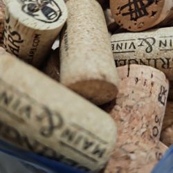 Corks 