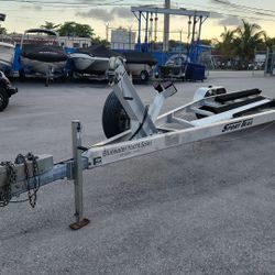 Trailer Bluewater Yacht 30’ 