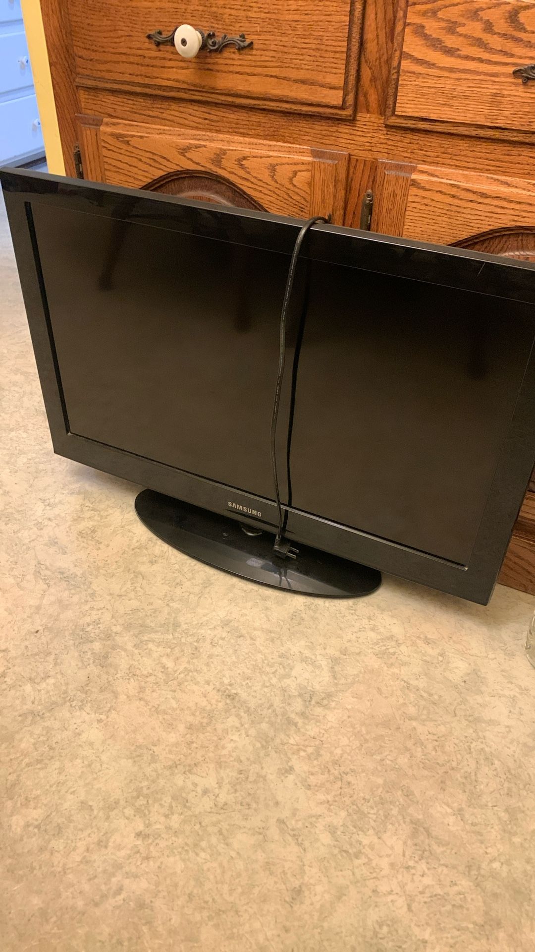 32’ Inch Samsung Tv