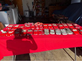 ASSORTED 1/18 SCALE CARS