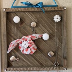 Rustic Flair Scrunchie and Jewelry Hanger