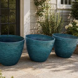 $50 for all 3! 3 Resin Plastic Aqua Teal Fish Themed 17.5” Diameter Planter Pots! 14.5in