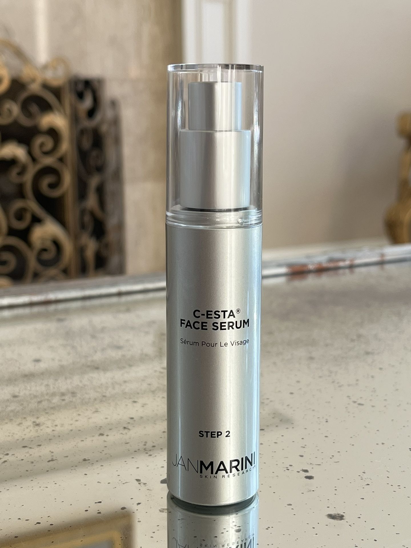 C-ESTA FACE SERUM