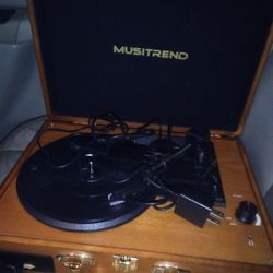 Record Player With Speaker 