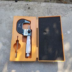 Mitutoyo micrometer tool