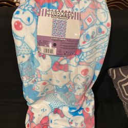 Hello kitty Throw Blanket 
