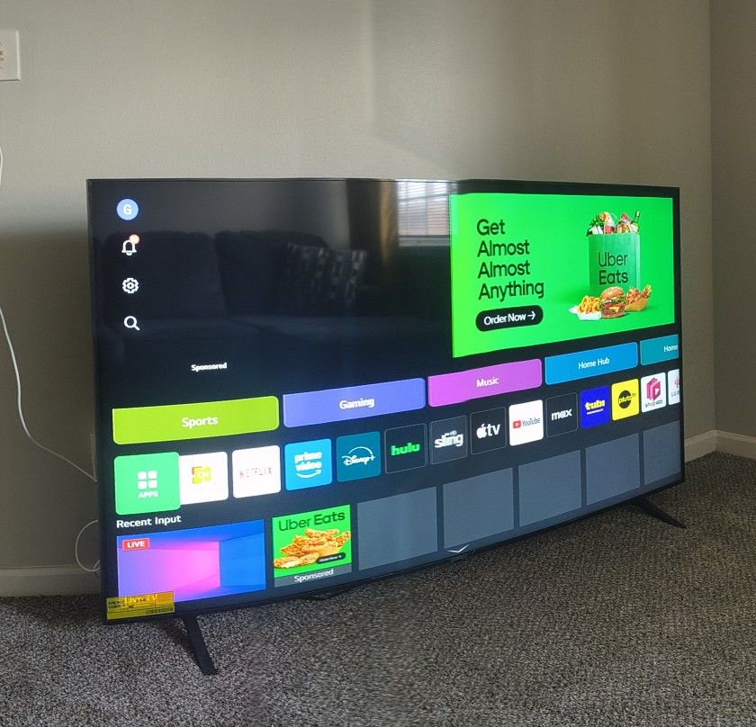 Selling my excellent condition LG 75 Class UT75 Series LED 4K UHD Smart webOS TV.