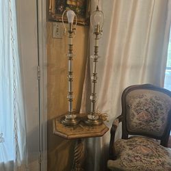 Lámpara antigua de latón y cristal 
 Cash only 
77066