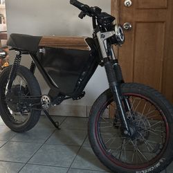 ONYX  RCR E-BIKE 