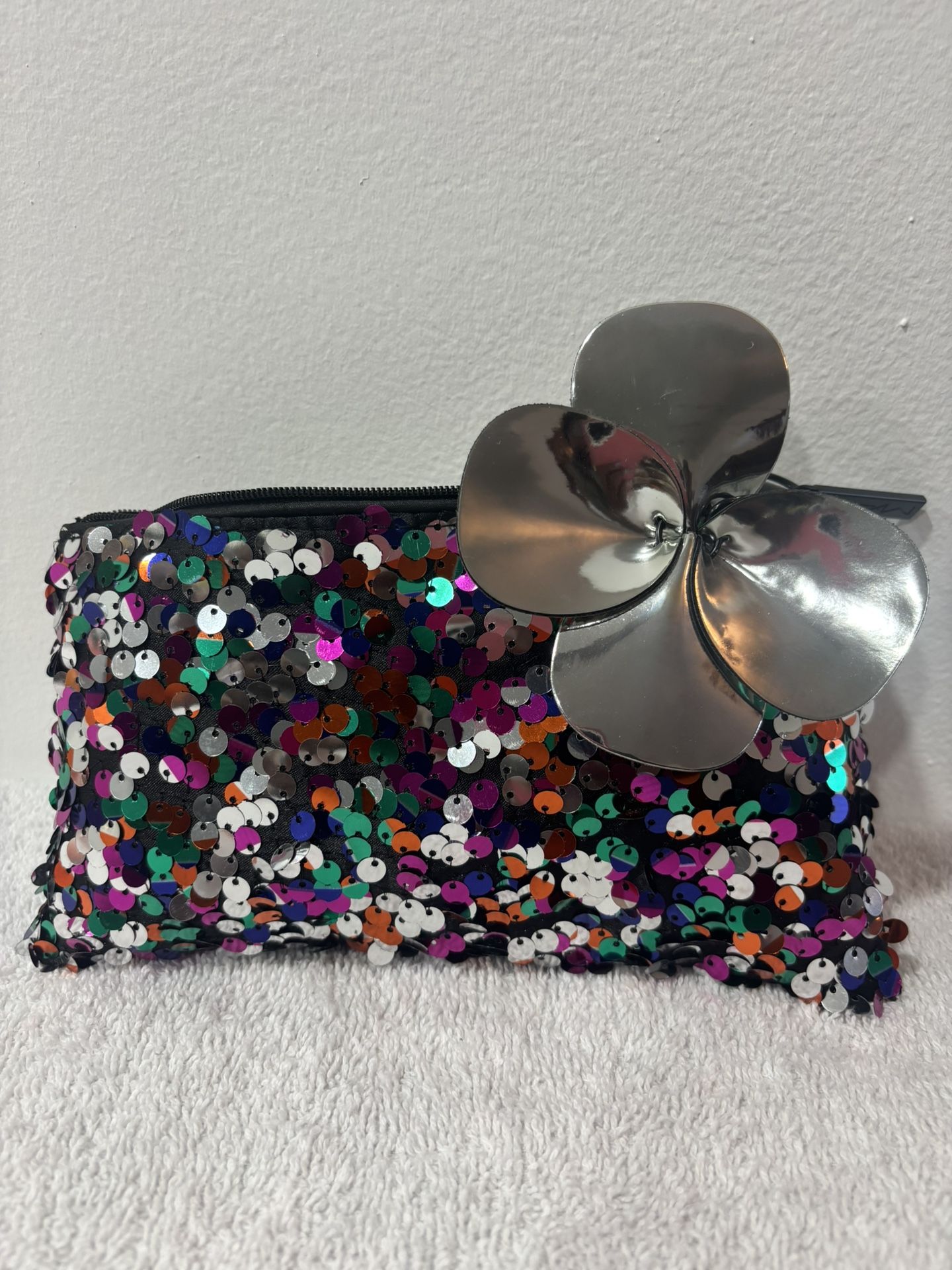 Multi-colored Sequins Clutch