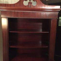 1940’s Colonial Cabinet🚌