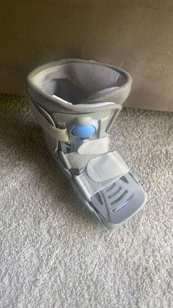 Boot For Sprain Adjustable