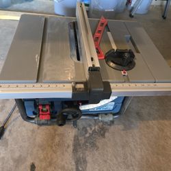 Hercules 10” Contractor Table Saw – Jobsite / Portable – Excellent Condition
