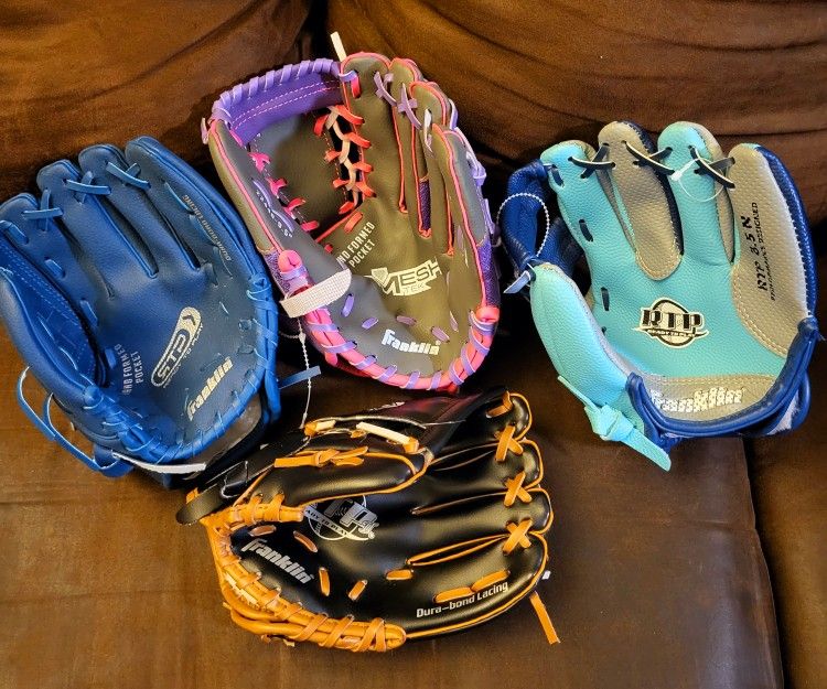 FRANKLIN BRAND YOUTH BASEBALL ⚾️ GLOVES