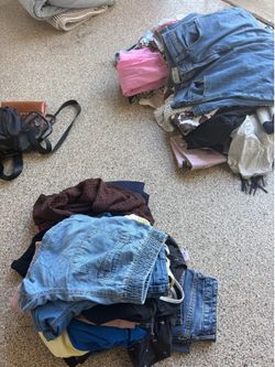 Women’s clothes from $1 to $5