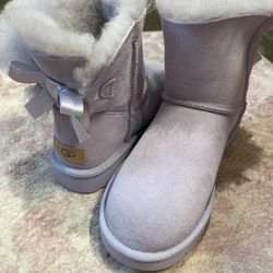 UGG Bailey Bow II