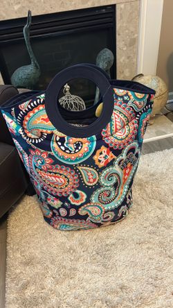 NWT- Emerson paisley standing laundry tote