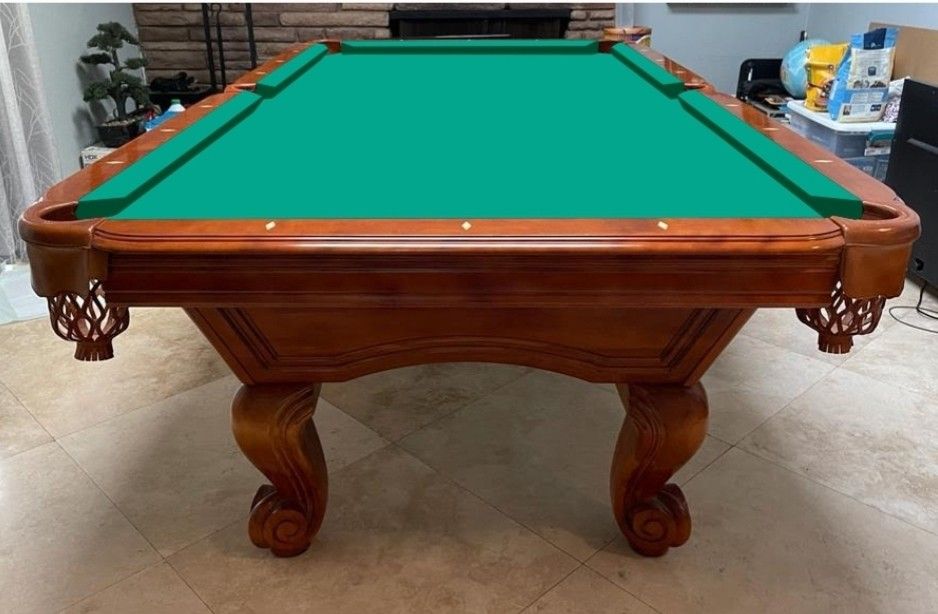 8' Pool Table Flawless Cond, Includes New Felt Any Color And Delivery Setup