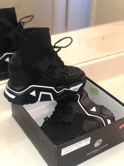 Black Wedged Sneaker