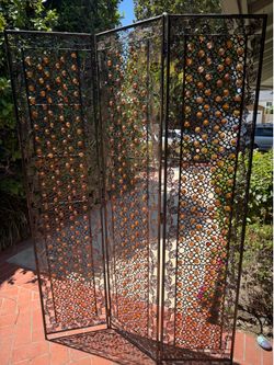 Metal Butterfly and Leaf Folding Room Divider
