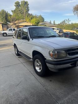 1998 Ford Explorer