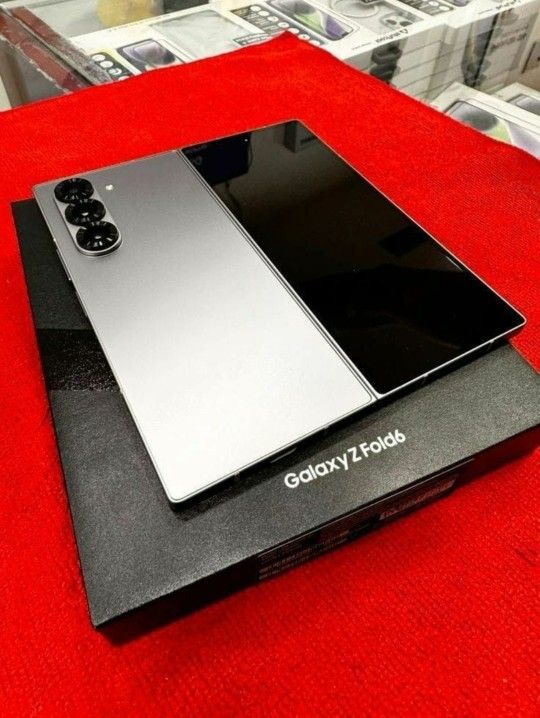 SAMSUNG GALAXY Z FOLD 6 UNLOCKED. FREE SMARTWACH/ HEADPHONES. PAY $1 TODAY REST IN PAYMENTS. NO CREDIT NEEDED FINANCING