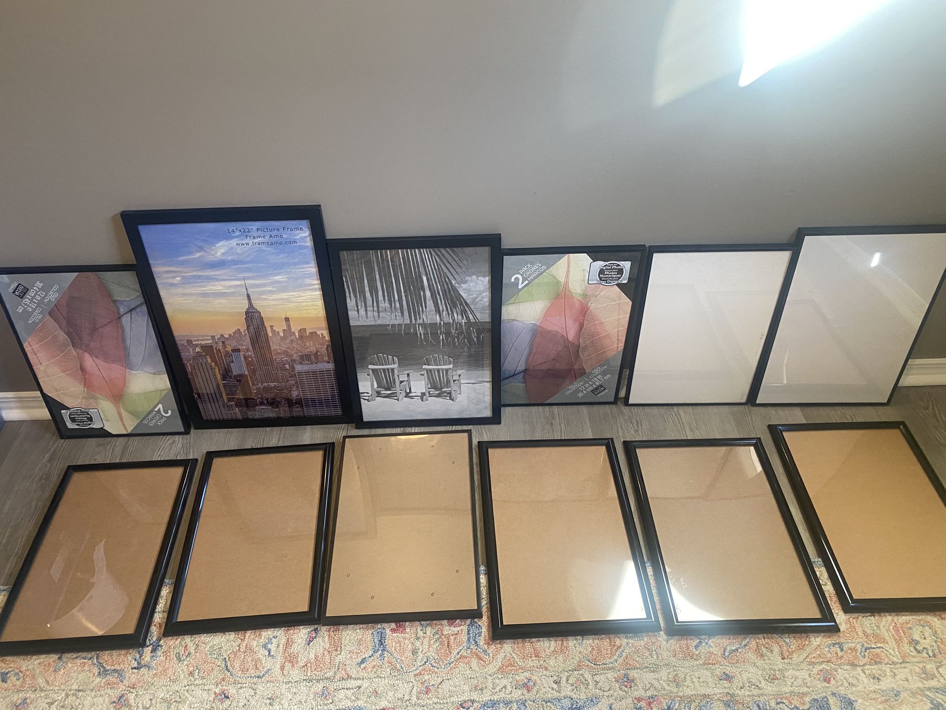 Picture & Poster Frames - Lot Of 12 Frames - Some Plastic & Some Metal 