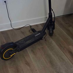 Electric Scooter Maxshot 21mph