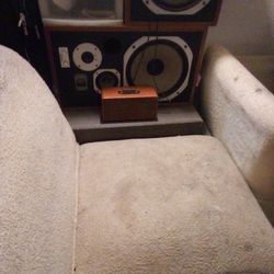 2 Brown House Speakers 