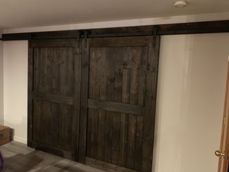 Custom barn doors