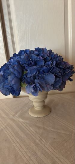 Blue Faux Hydrangea Arrangement in Pedestal Vase