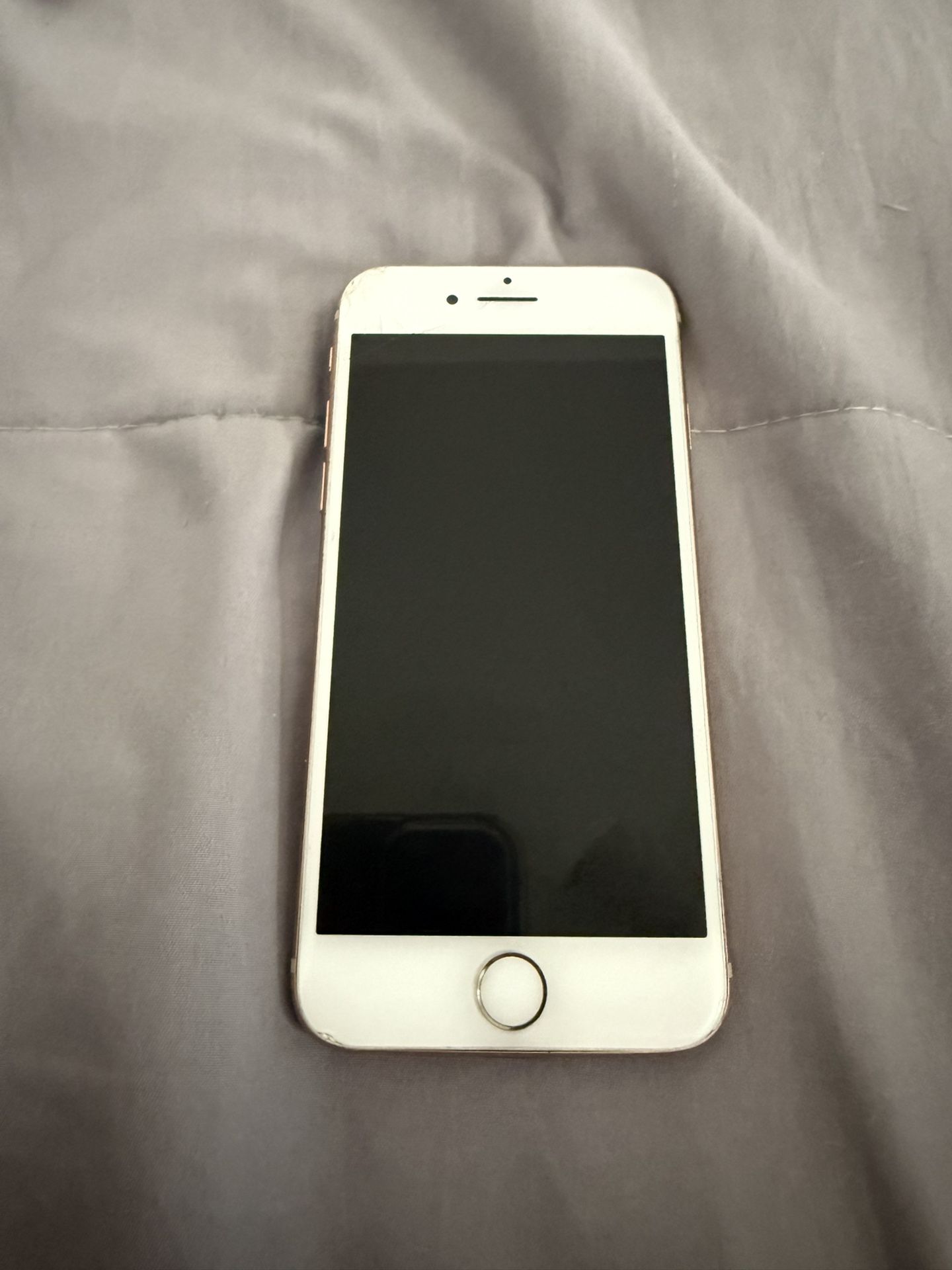 iPhone 8