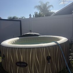 Inflatable Hot tub 