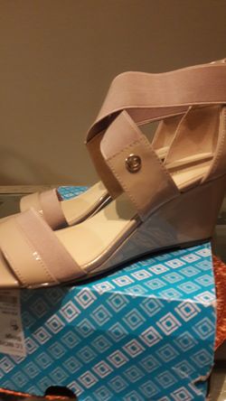 Liz Claiborne Strapy