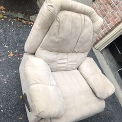 Nice Recliner