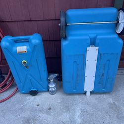 RV Portable Dump Tanks