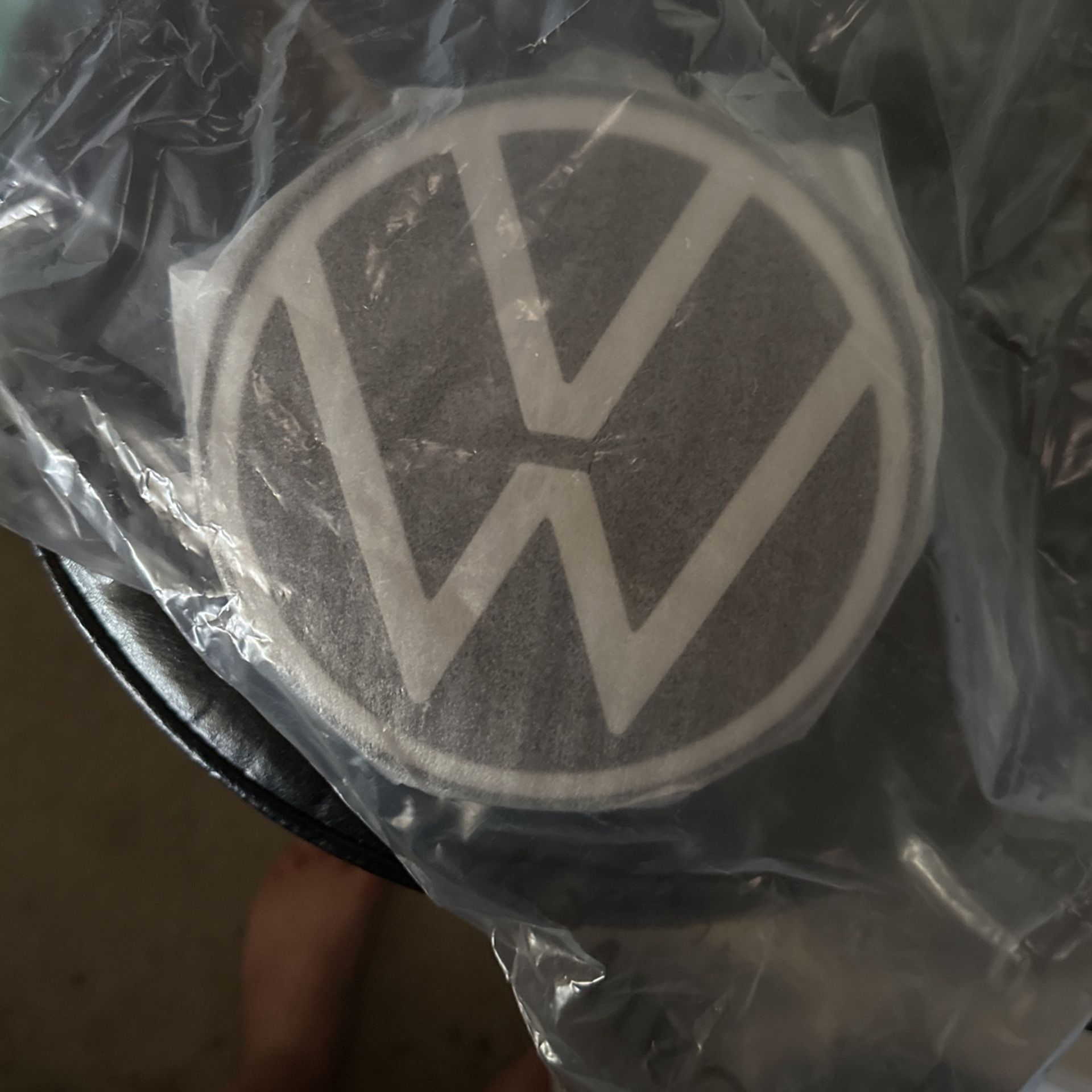 VW Emblem