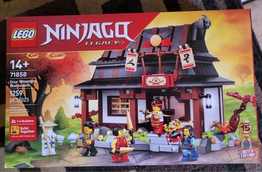 LEGO Ninjago Four Weapons Blacksmith 15th Anniversary